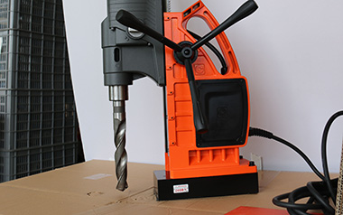 磁力鉆空心鉆頭運(yùn)行時候出現(xiàn)甩動原因介紹 磁力鉆空心鉆頭運(yùn)行時候出現(xiàn)甩動原因介紹